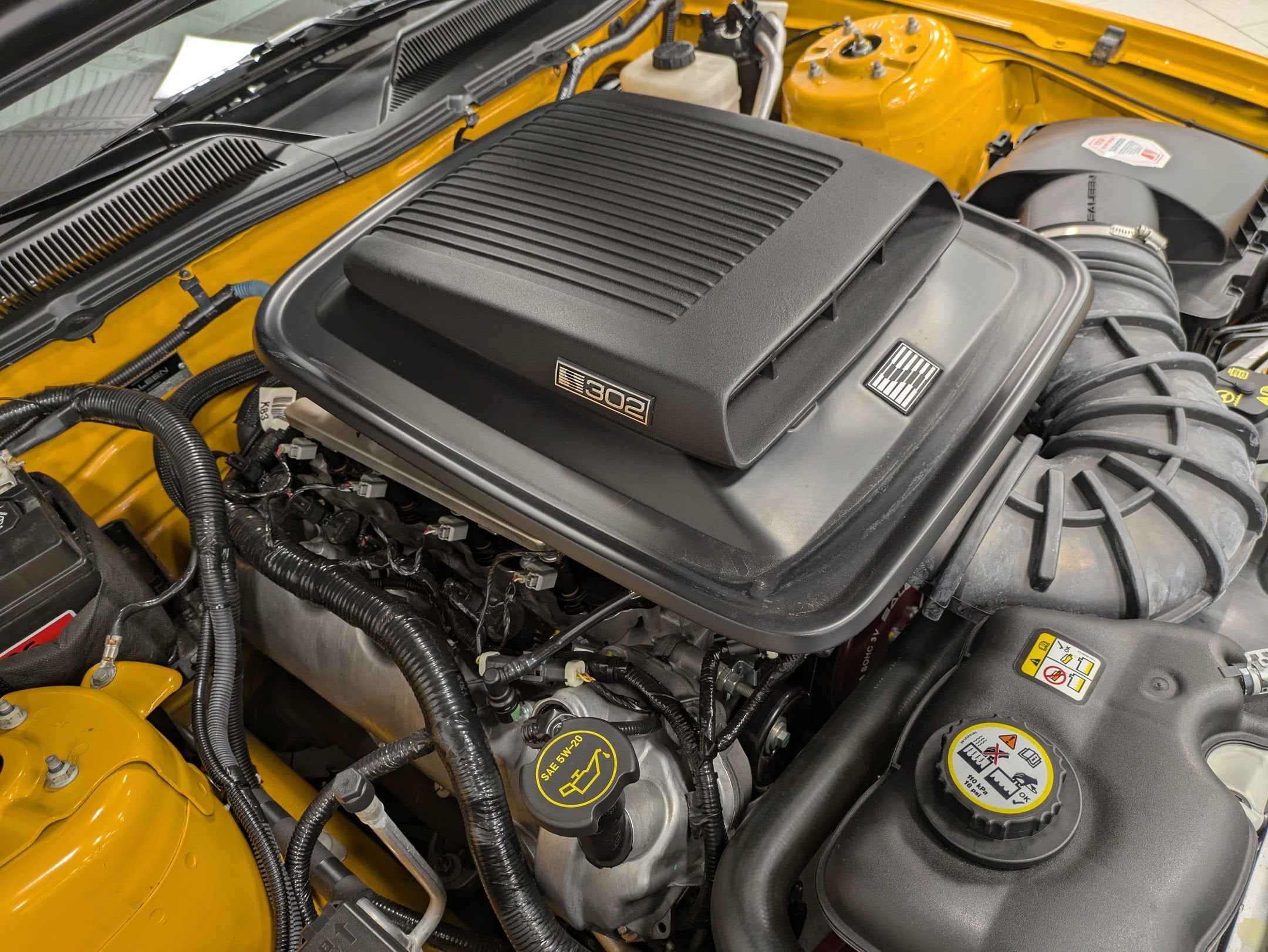 2007 Ford Mustang Saleen Parnelli Jones