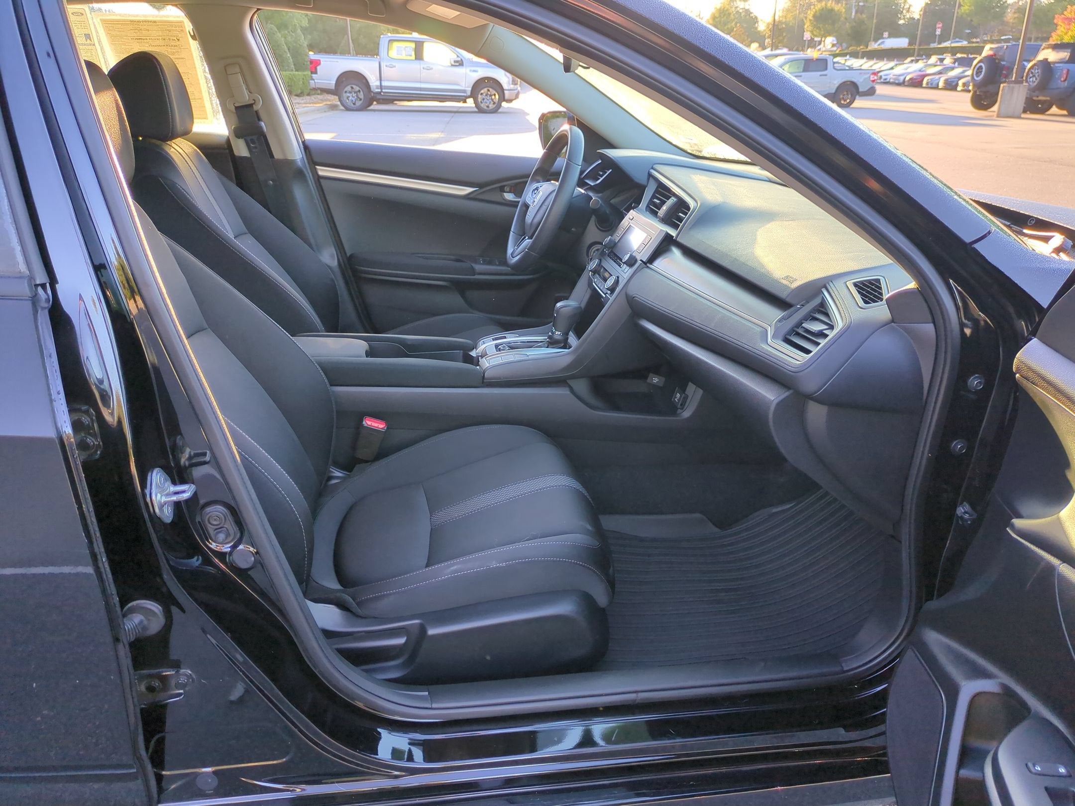 2020 Honda Civic Sedan LX