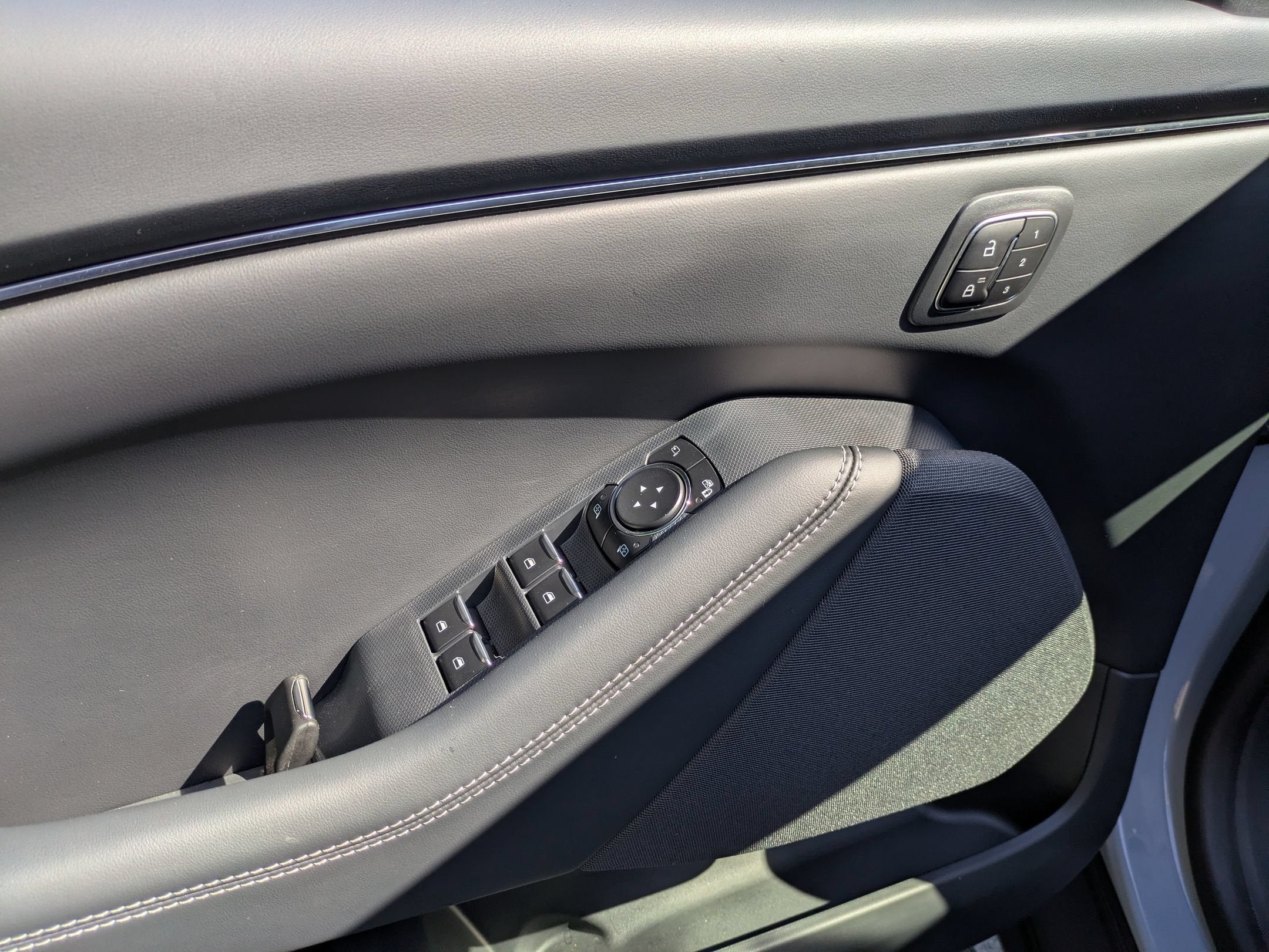 2024 Ford Mustang Mach-E Select