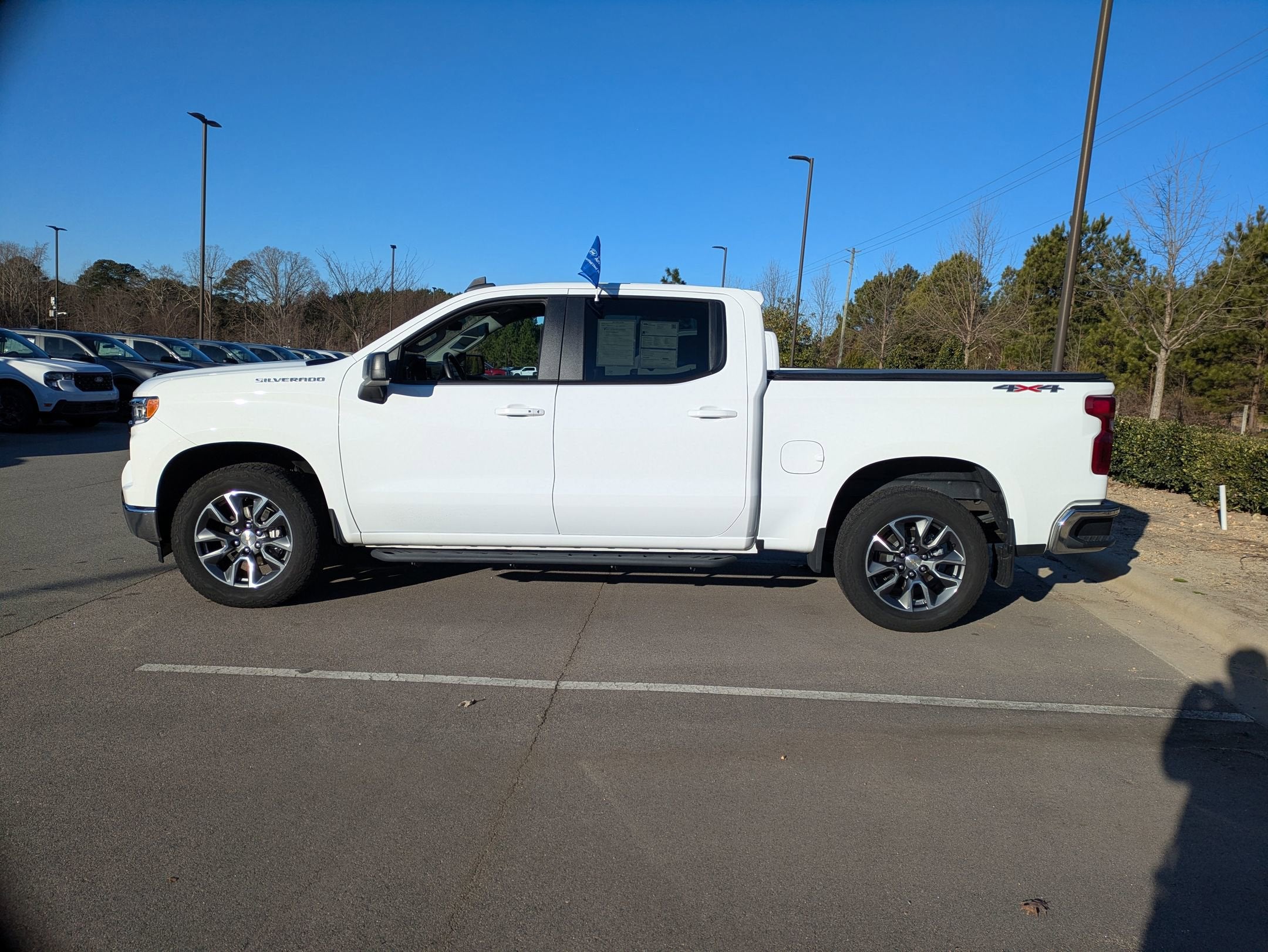 2024 Chevrolet Silverado 1500 LT
