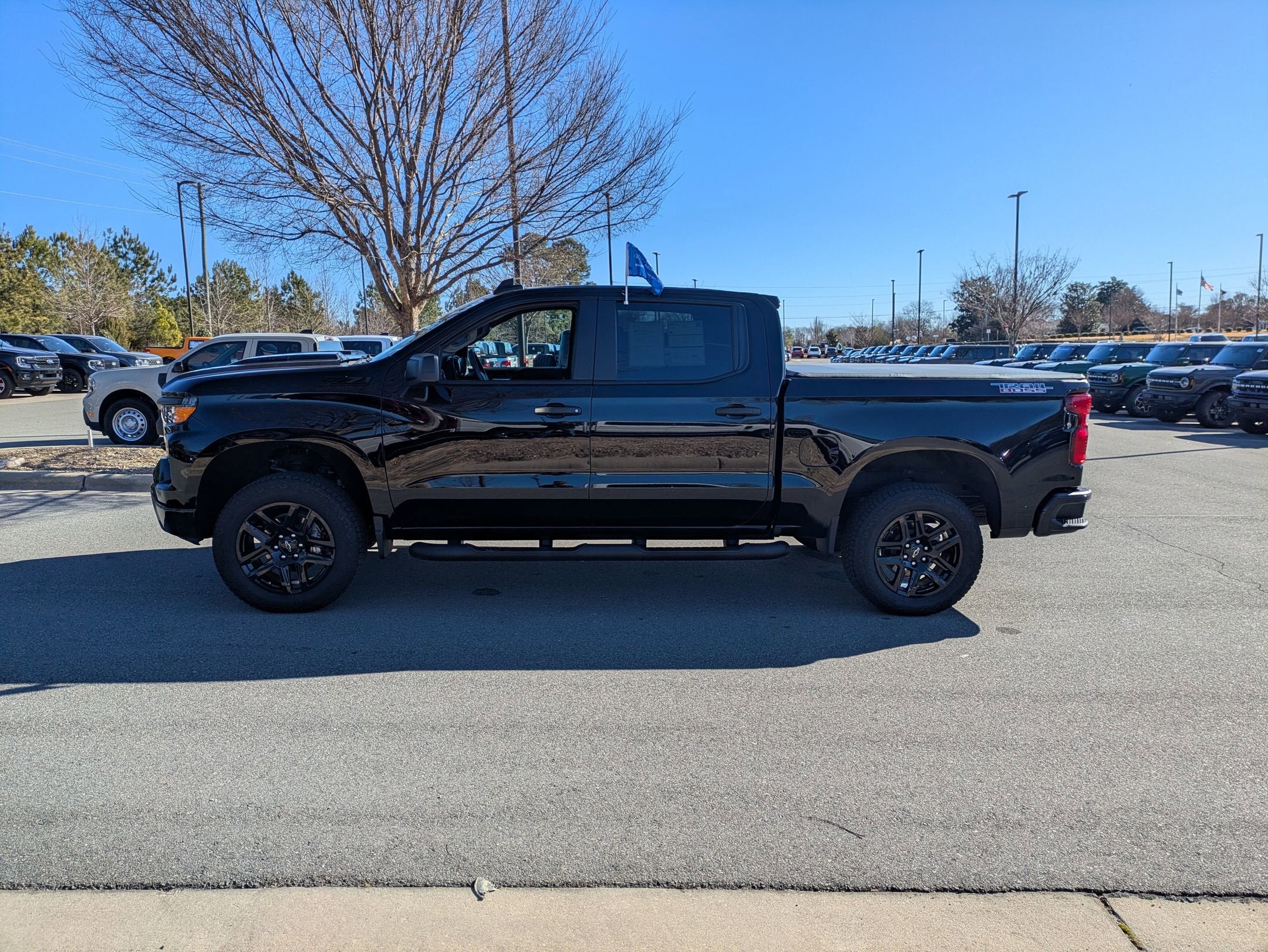 2025 Chevrolet Silverado 1500 Custom Trail Boss
