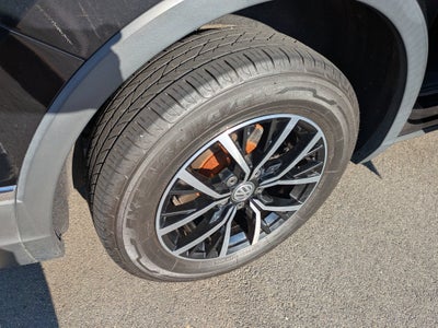 2021 Volkswagen Tiguan SE R-Line Black