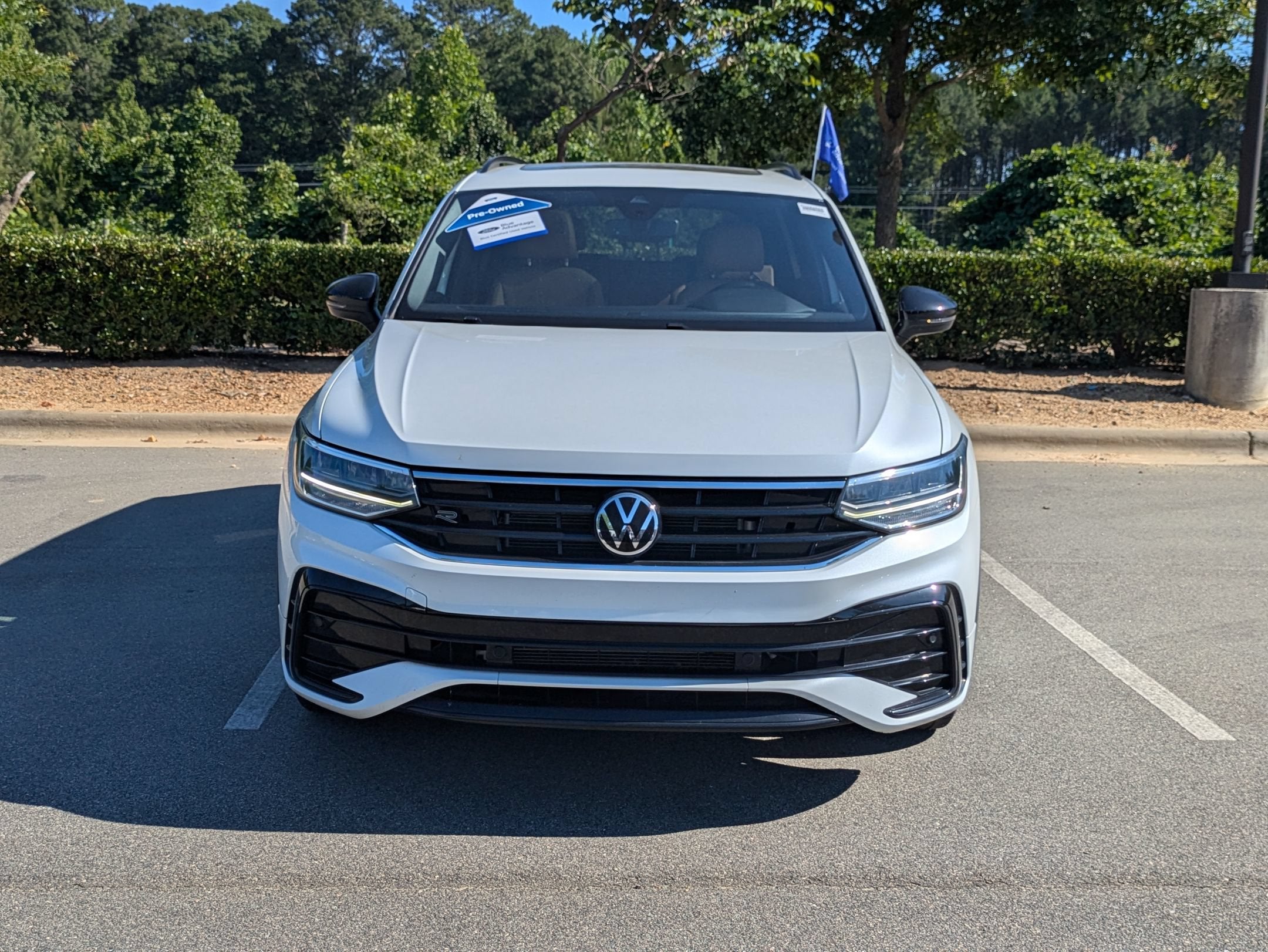 2023 Volkswagen Tiguan SE R-Line Black