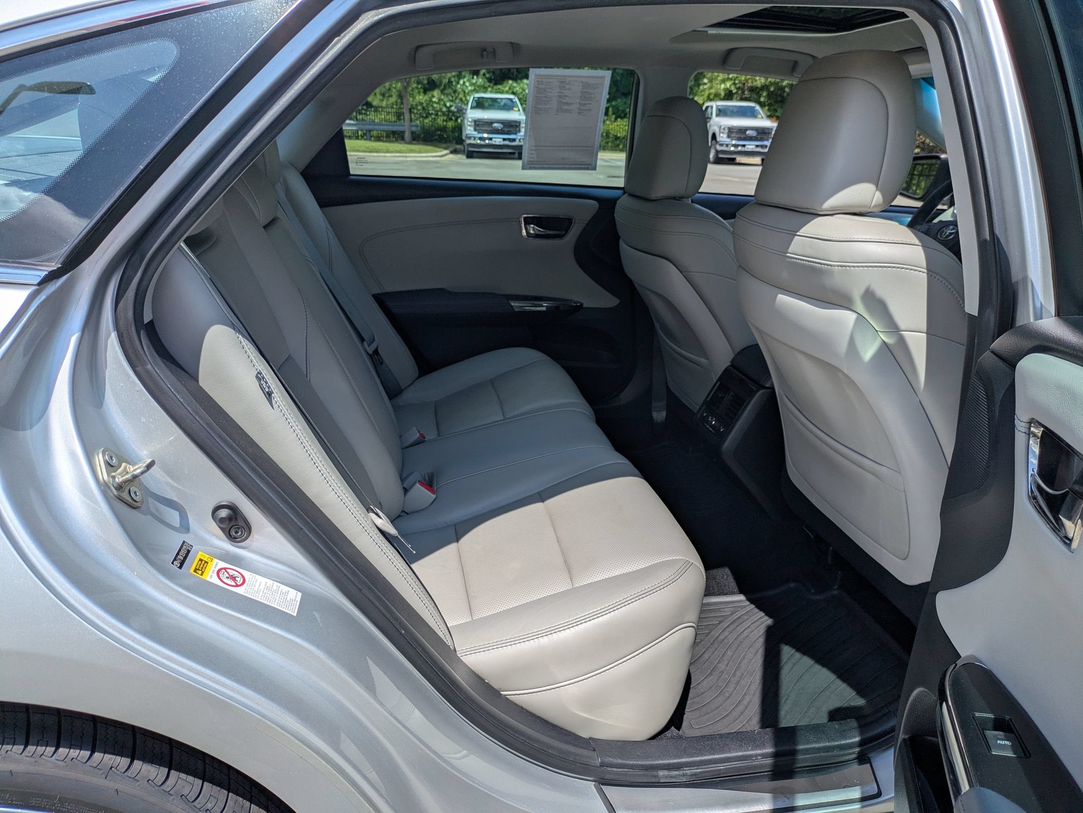 2014 Toyota Avalon Limited