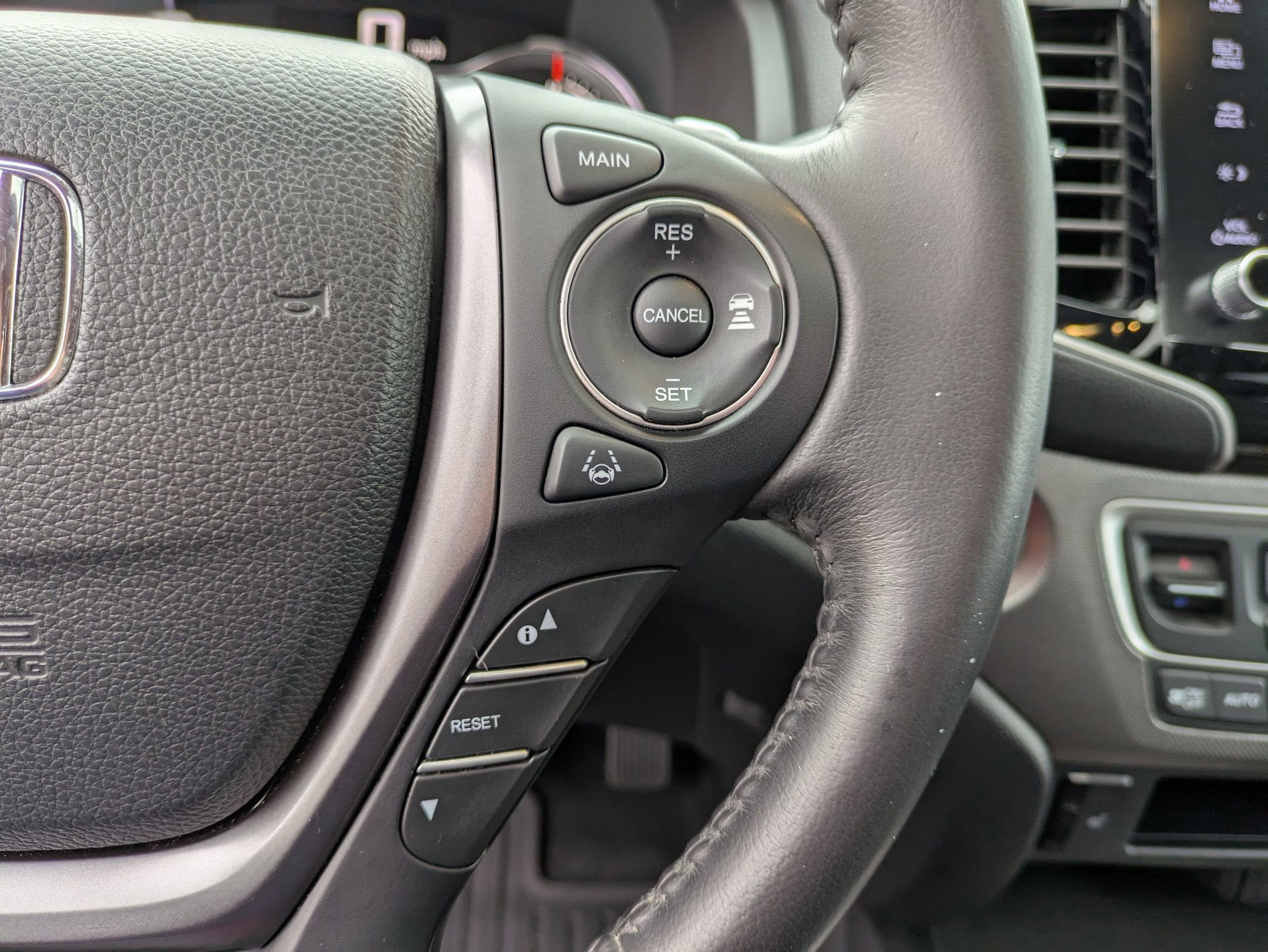 2022 Honda Ridgeline RTL