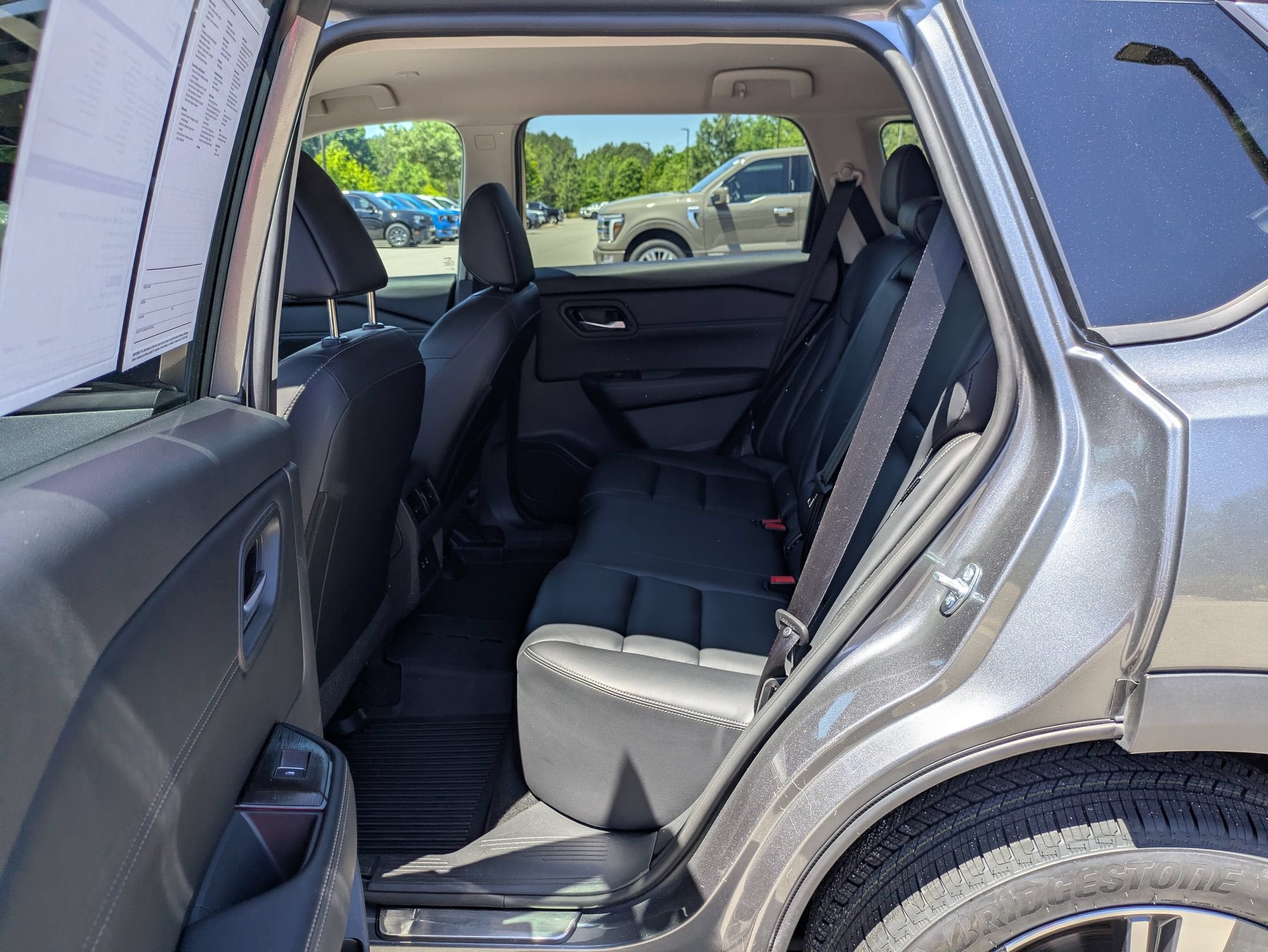 2024 Nissan Rogue SL