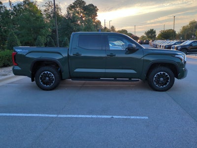 2023 Toyota Tundra 4WD SR5