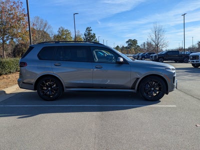 2023 BMW X7 xDrive40i