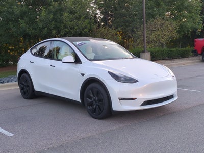 2024 Tesla Model Y Long Range