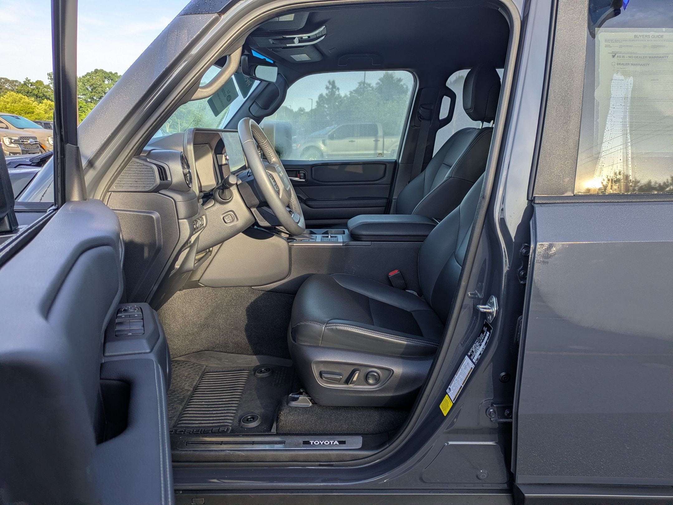 2024 Toyota Land Cruiser 4WD (Natl)