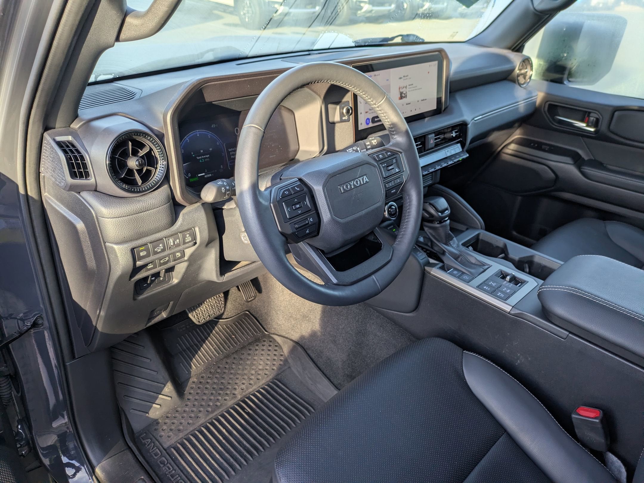2024 Toyota Land Cruiser 4WD (Natl)