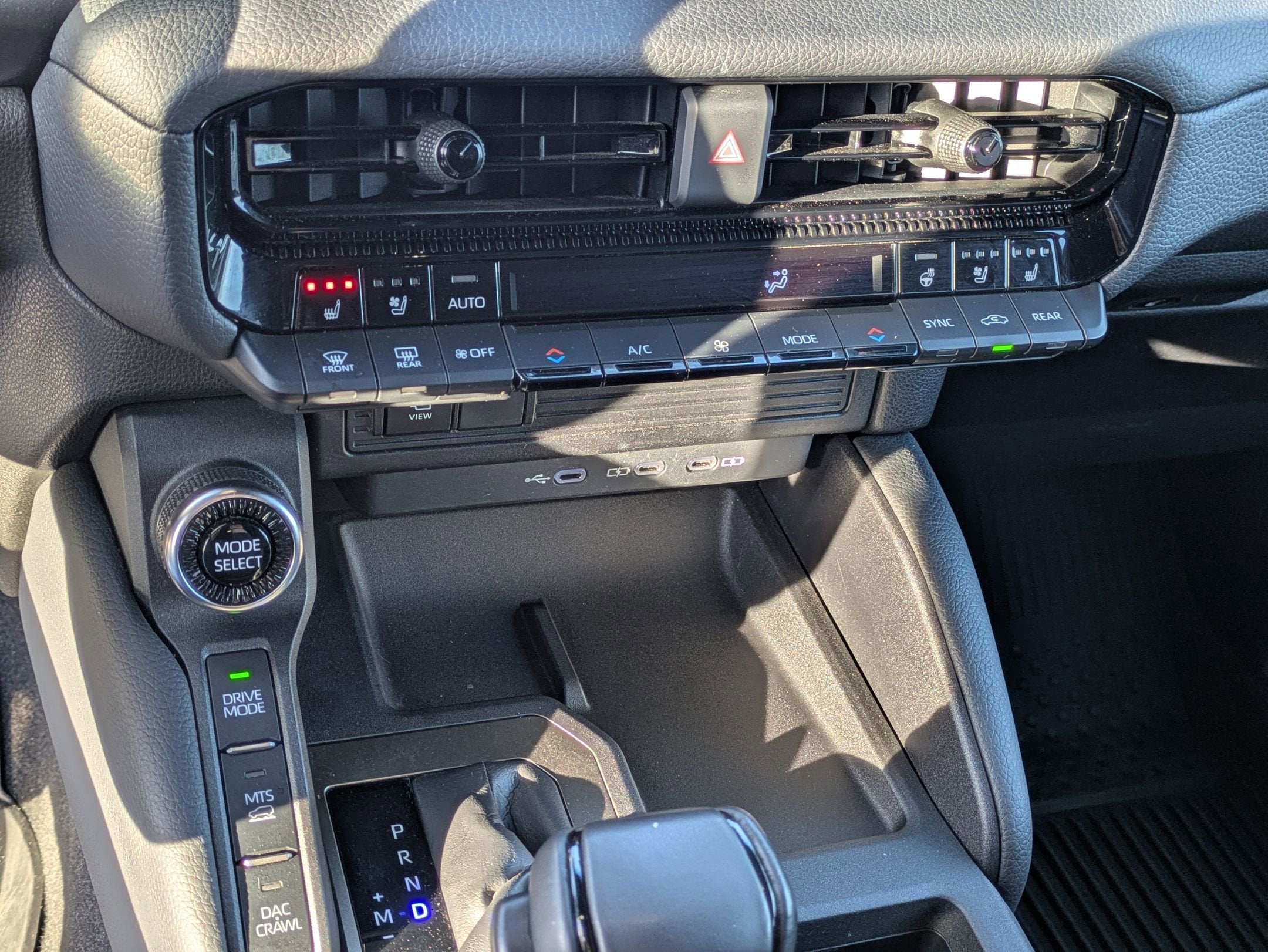 2024 Toyota Land Cruiser 4WD (Natl)