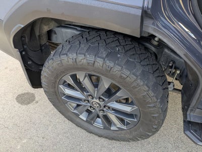 2024 Toyota Land Cruiser 4WD (Natl)