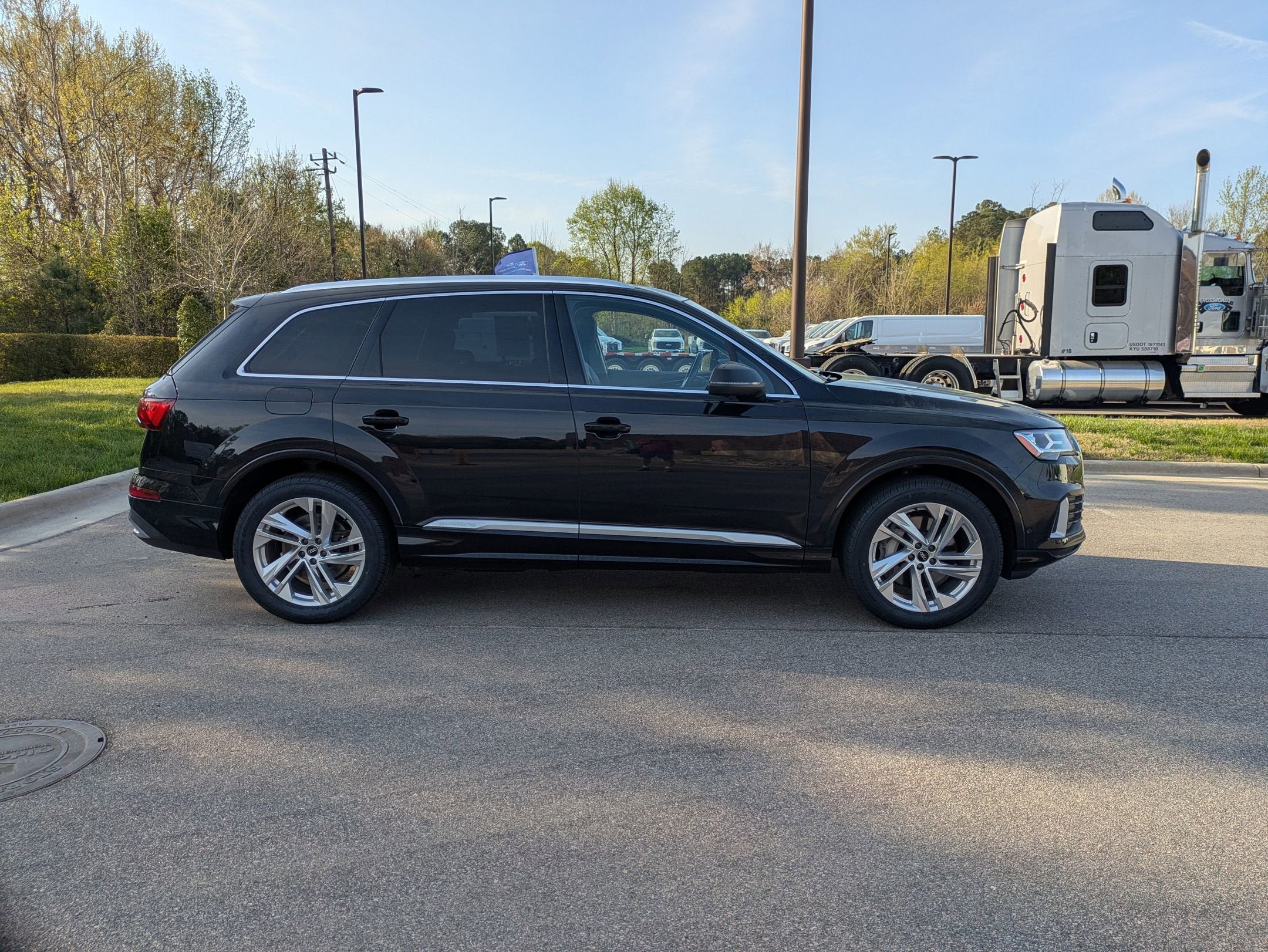 2021 Audi Q7 Premium Plus