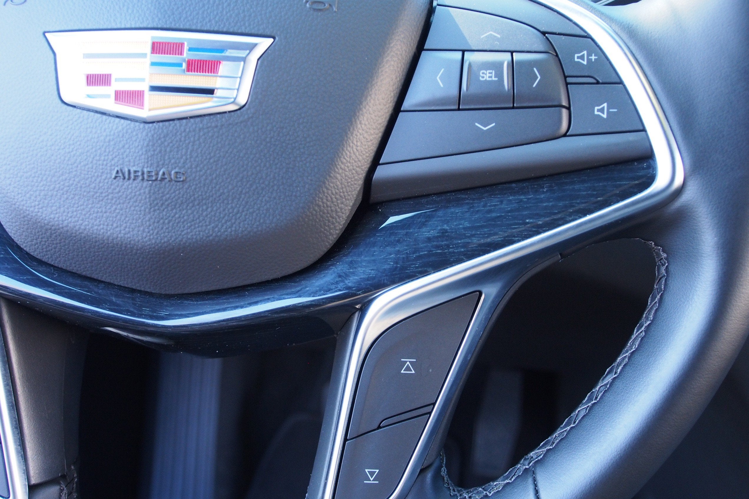 2025 Cadillac XT5 FWD Premium Luxury