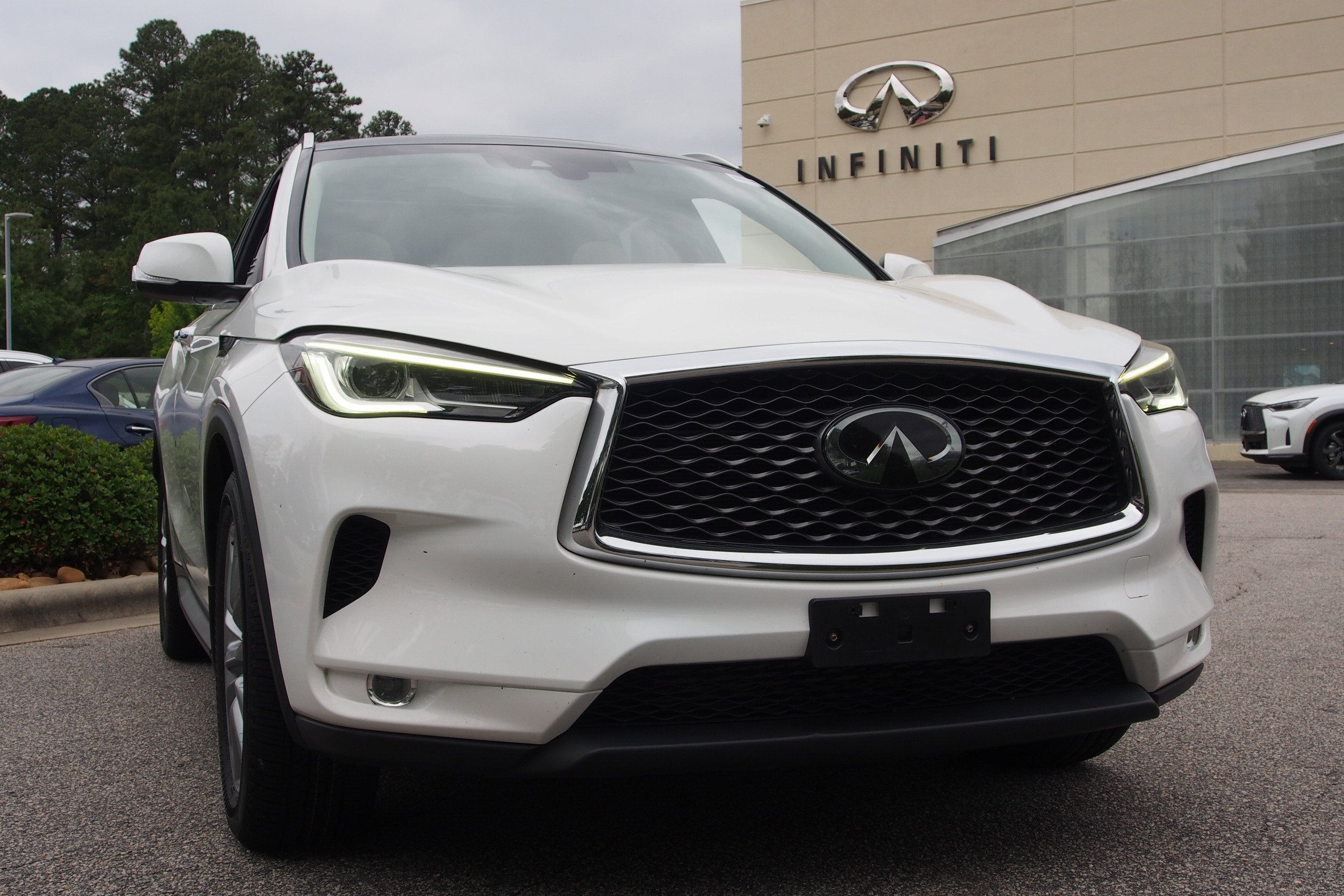 2022 INFINITI QX50 LUXE