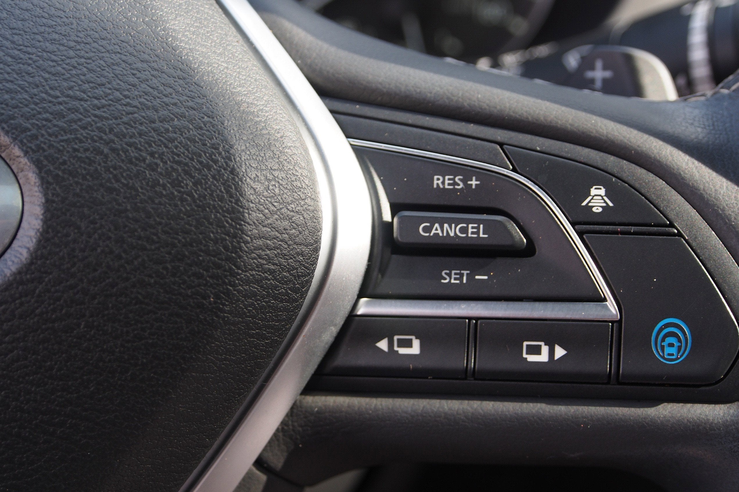 2023 INFINITI QX55 LUXE