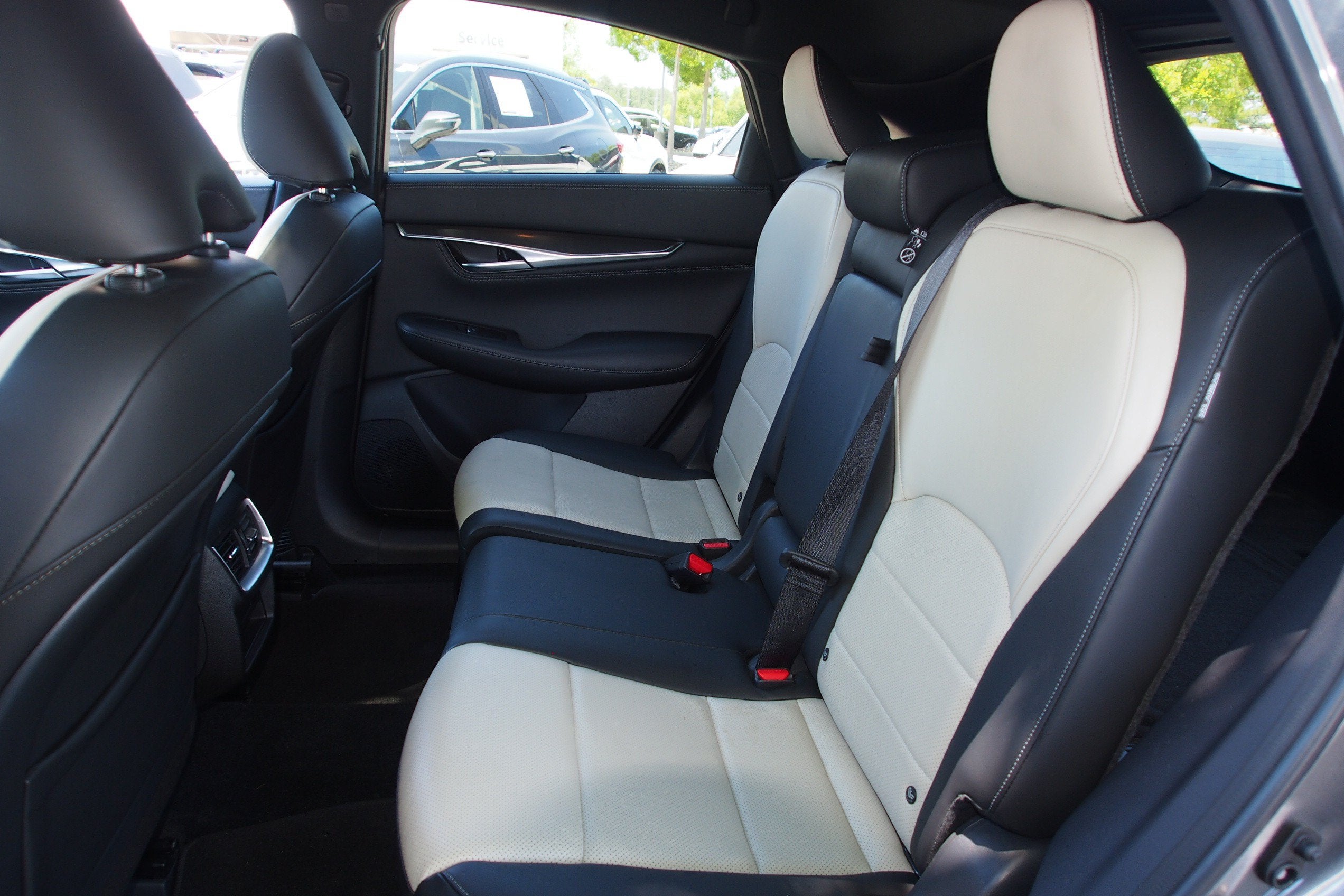 2025 INFINITI QX55 LUXE