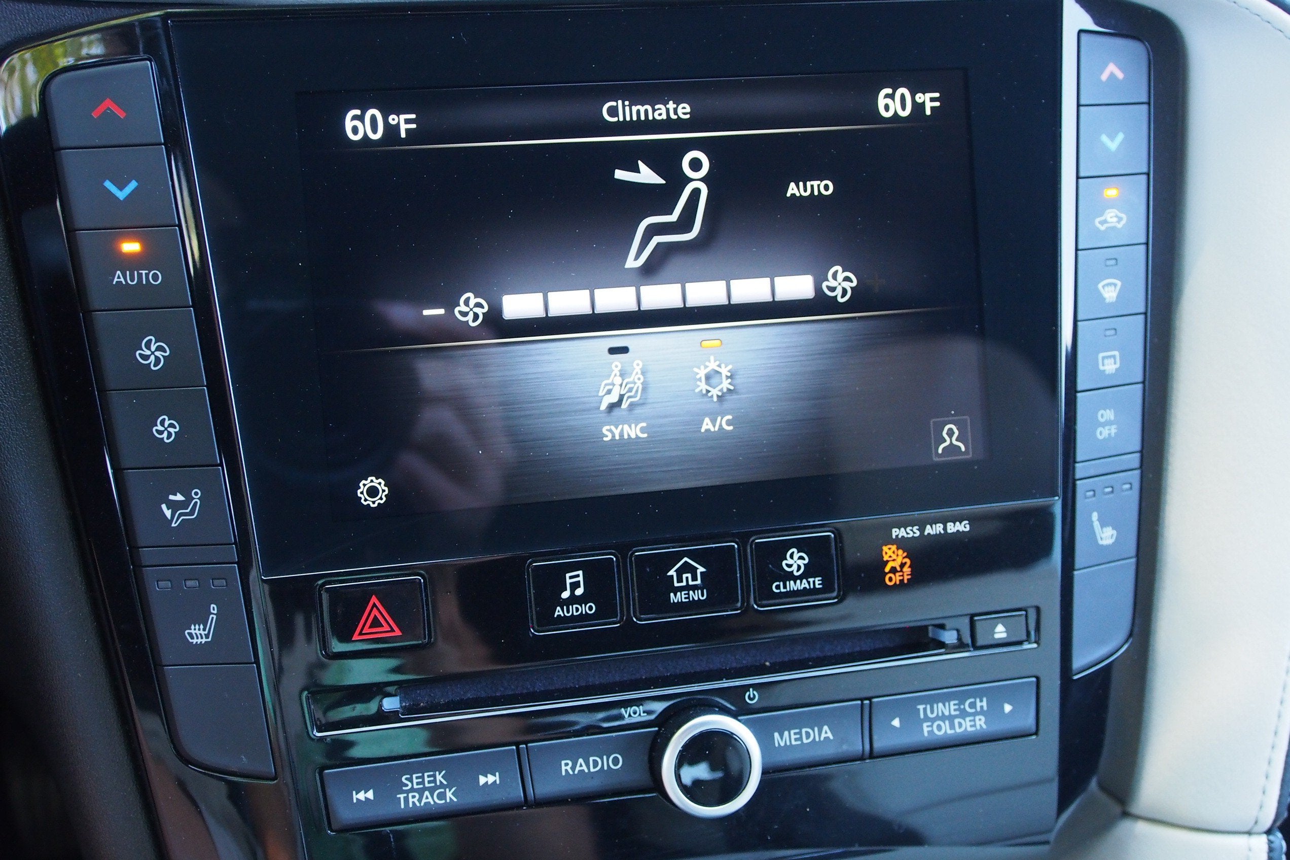2025 INFINITI QX55 LUXE