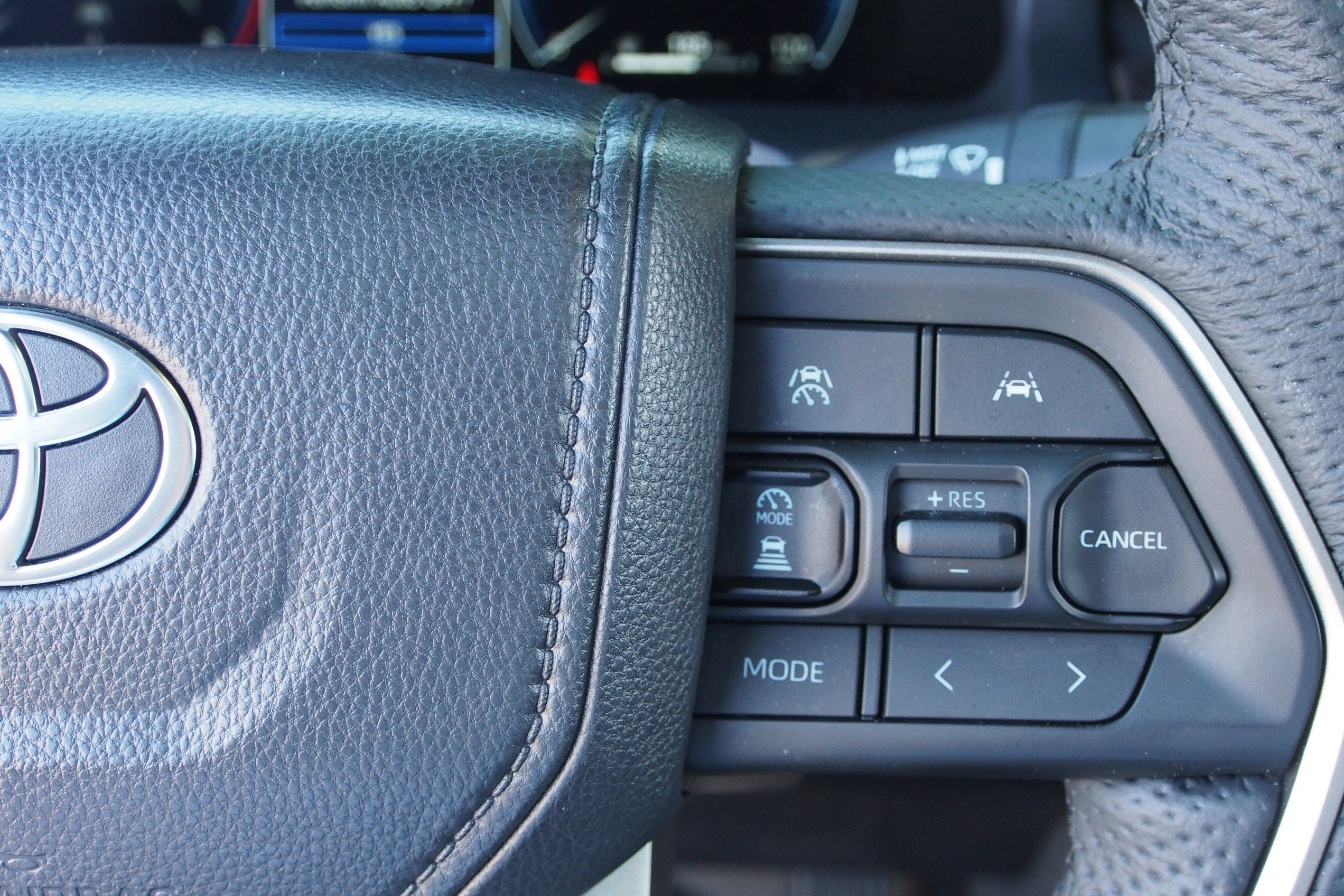 2025 Toyota Tacoma 4WD Limited Hybrid