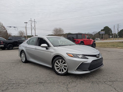 2022 Toyota Camry LE