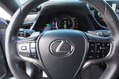 2023 Lexus ES ES 300h F SPORT Handling