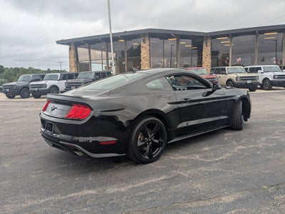 2021 Ford Mustang EcoBoost