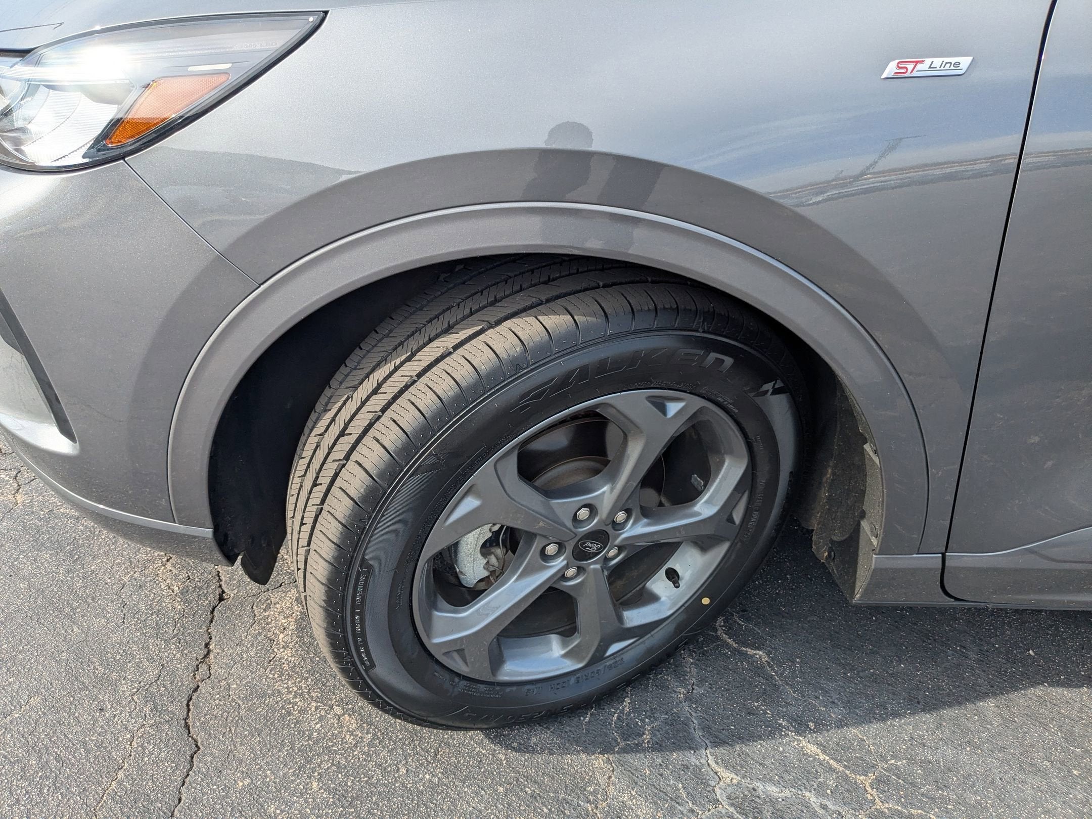 2024 Ford Escape ST-Line