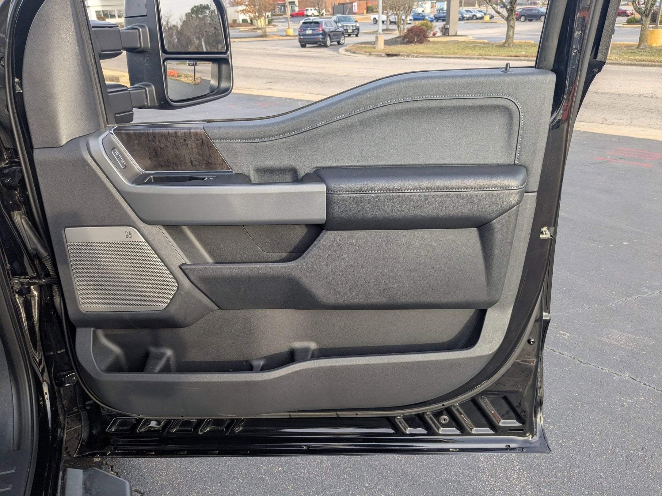 2024 Ford Super Duty F-250 SRW LARIAT