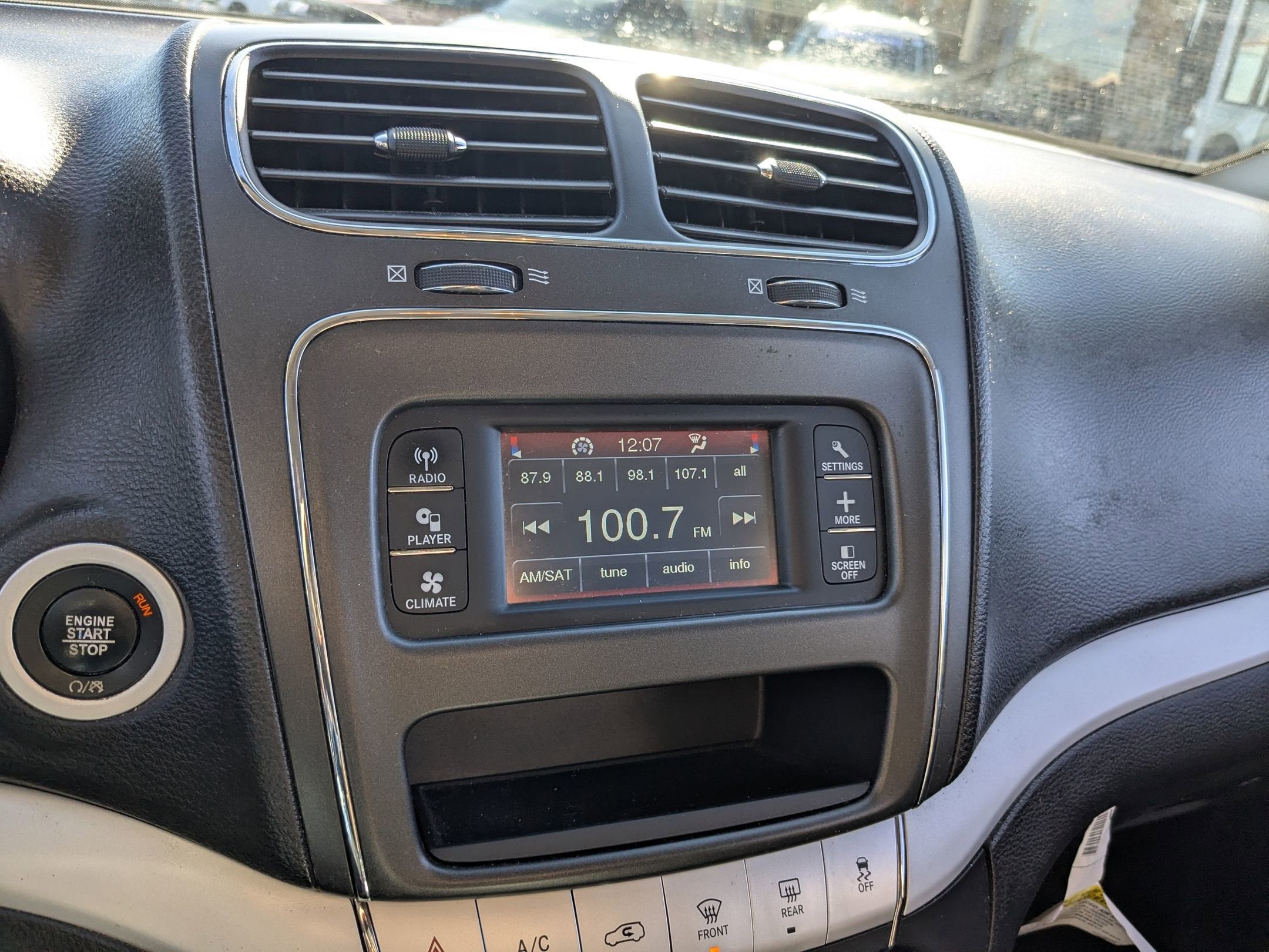 2020 Dodge Journey SE Value