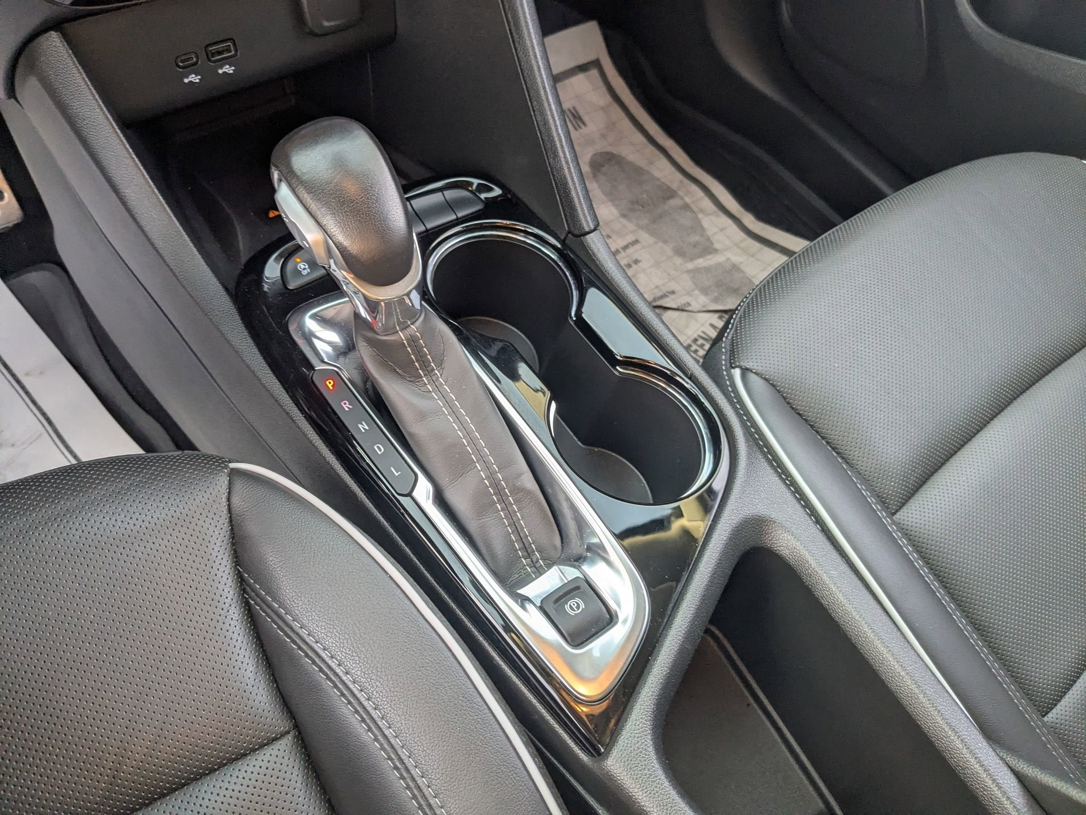 2024 Buick Encore GX Avenir