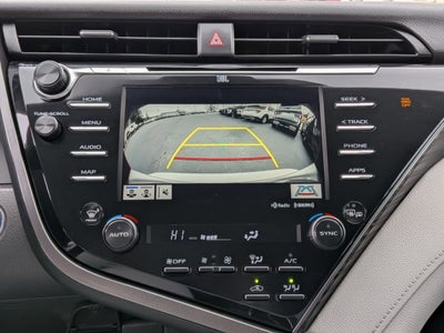 2020 Toyota Camry Hybrid XLE