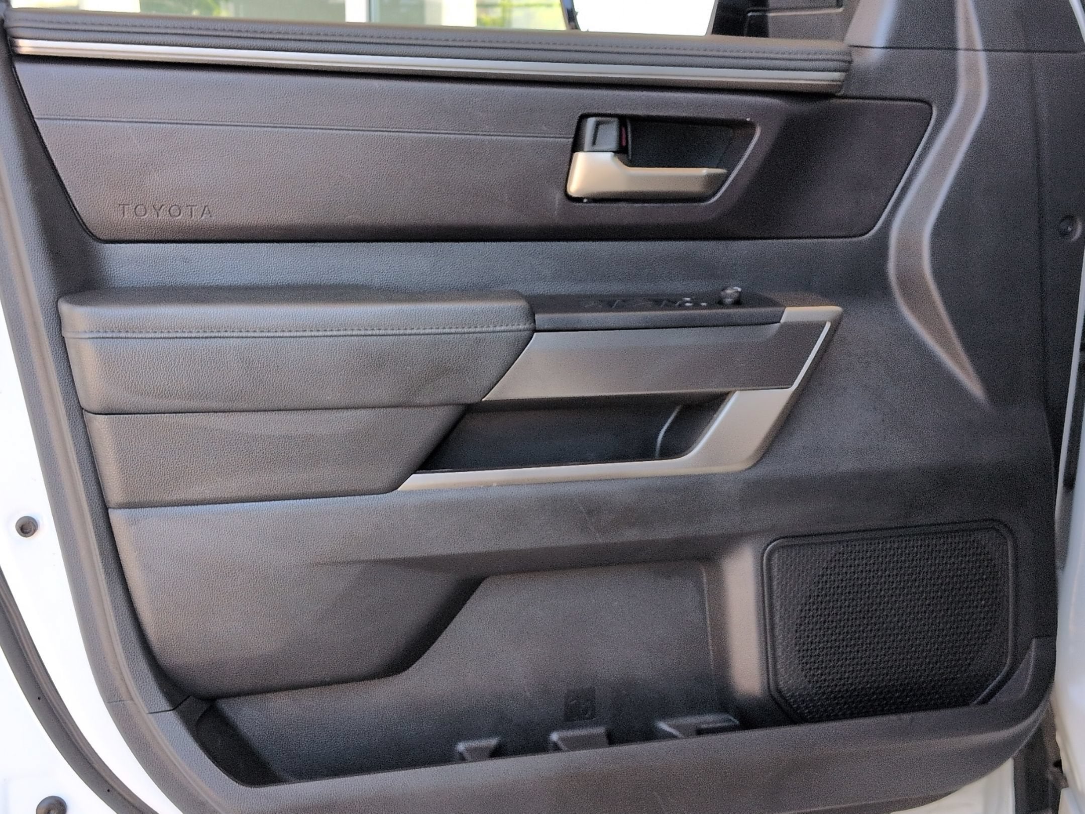 2024 Toyota Tundra 2WD SR5