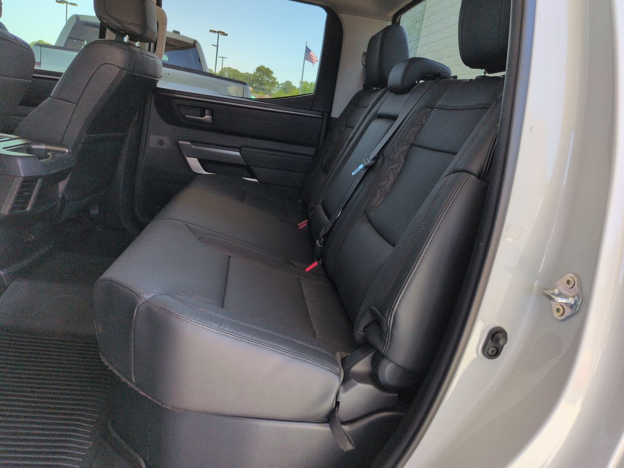 2024 Toyota Tundra 2WD SR5