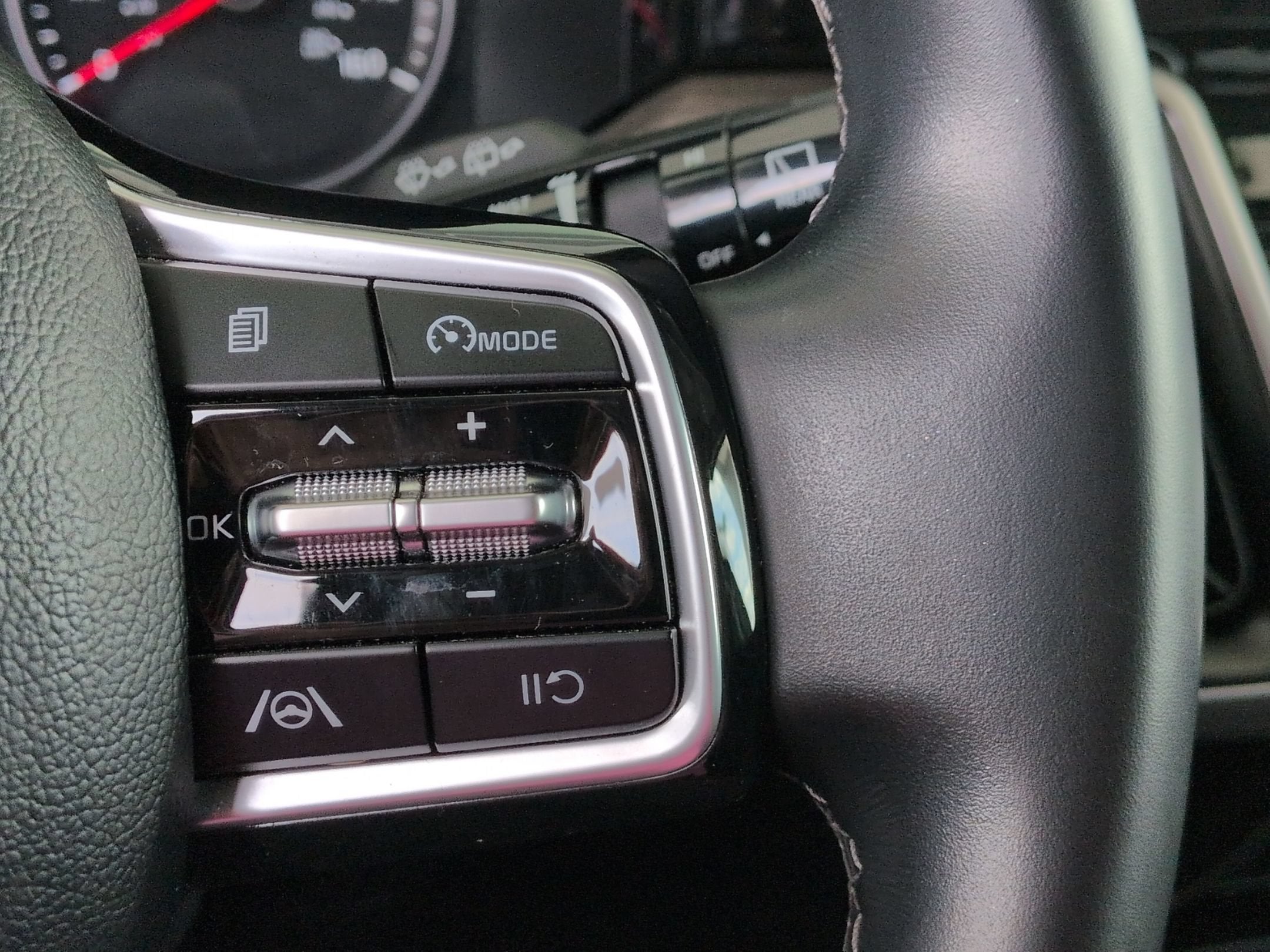 2022 Kia Sorento X-Line S