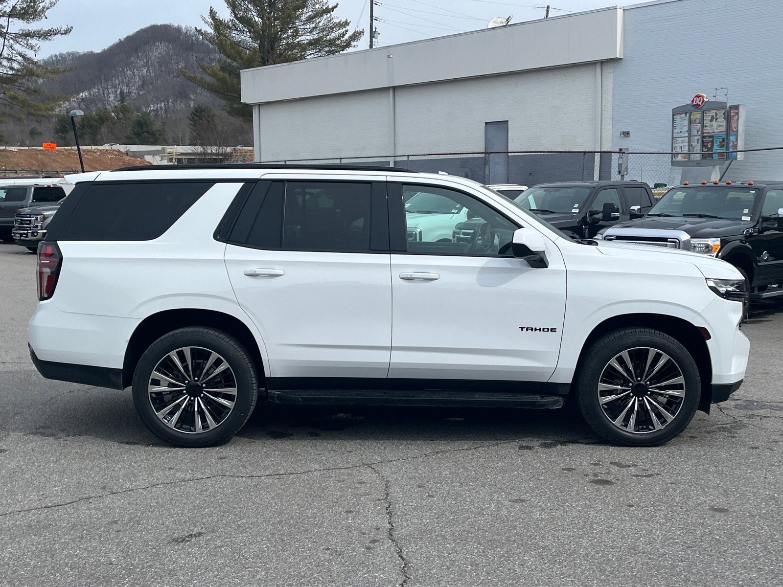 2023 Chevrolet Tahoe RST