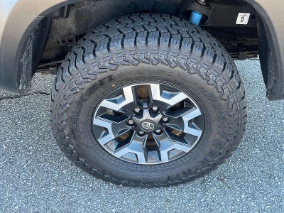 2022 Toyota Tacoma 4WD TRD Off Road