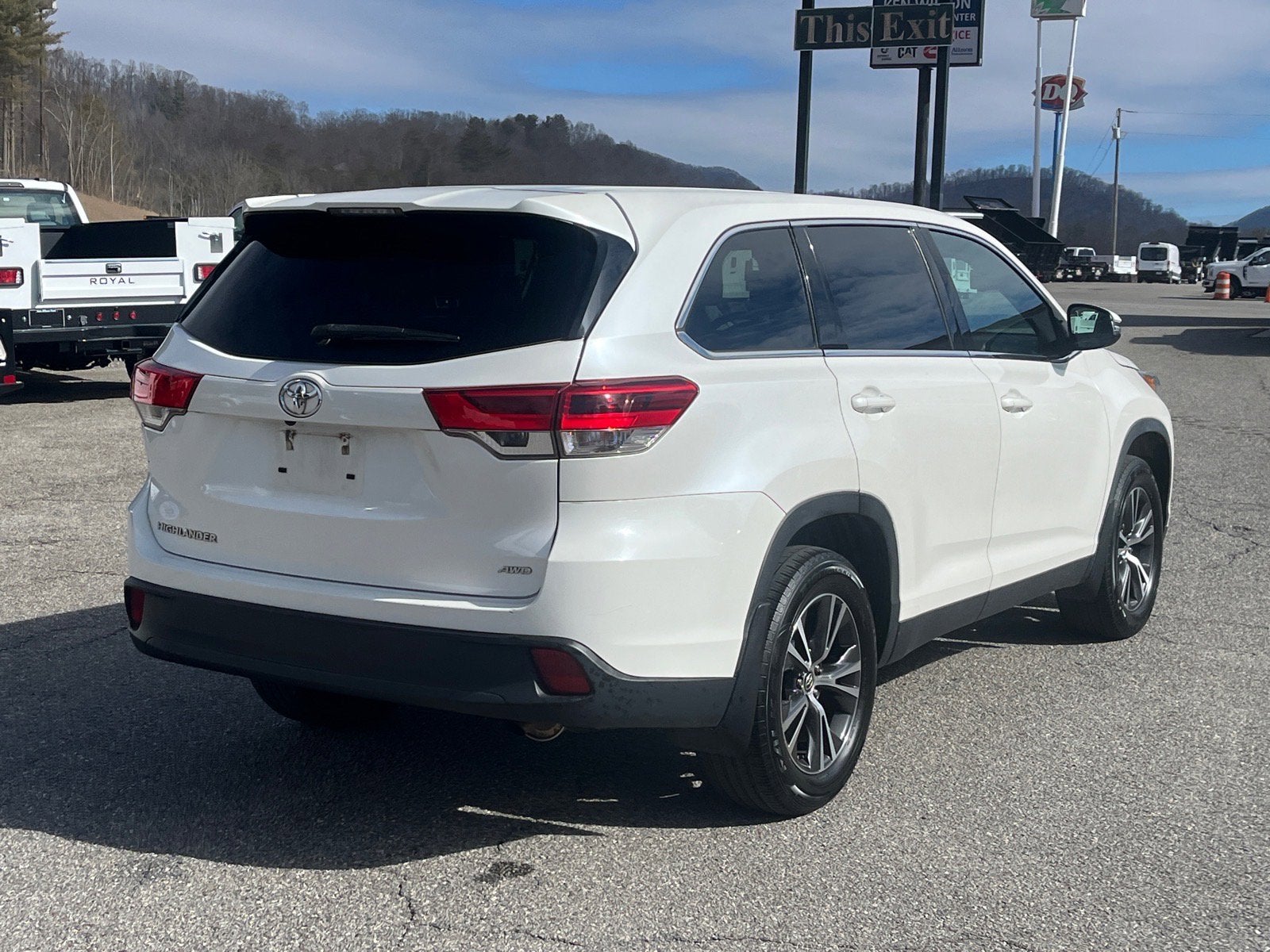 2019 Toyota Highlander LE Plus
