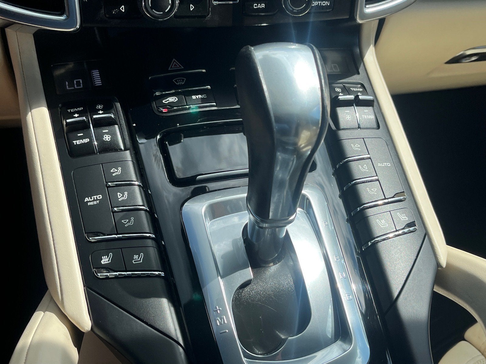 2016 Porsche Cayenne Base